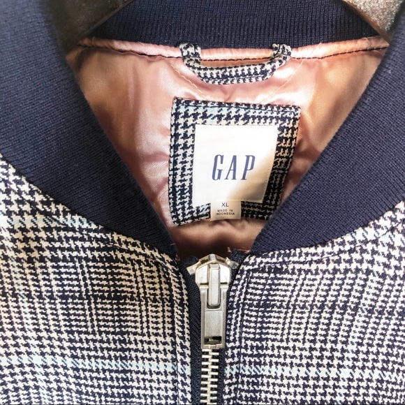 Gap plaid bomber jacket - Picture 3 of 13